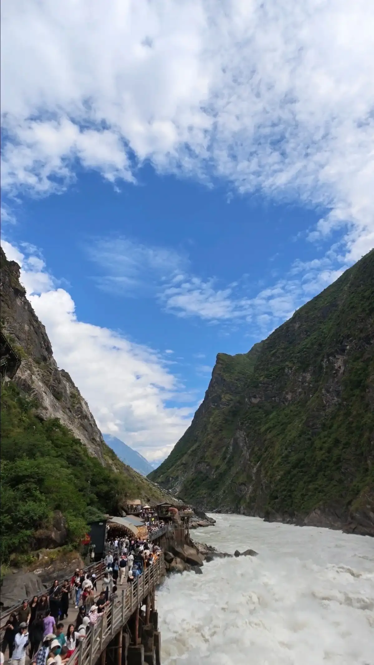 Hutiao Gorge and the riverside scenic trail